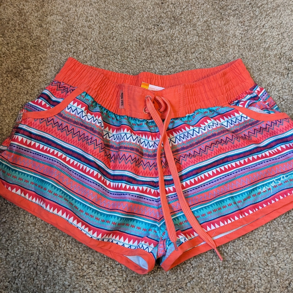 Surf shorts